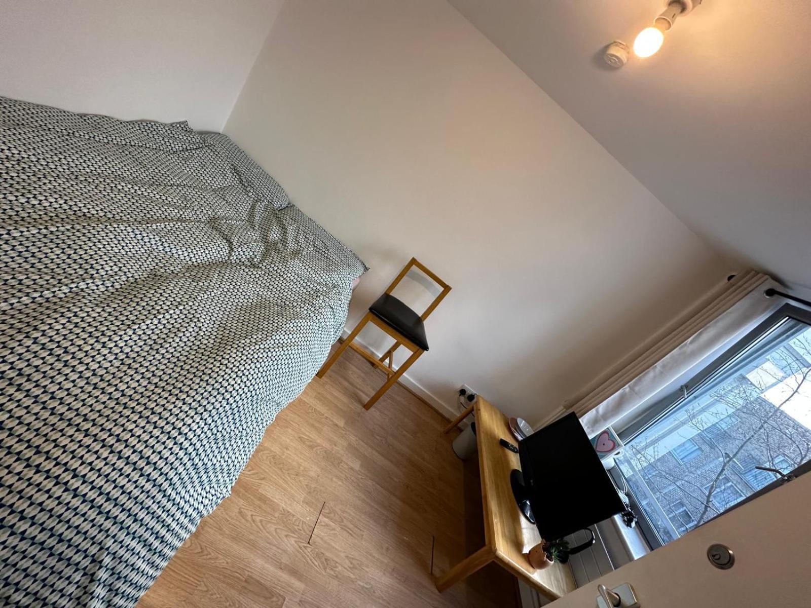 Newbury Appartement Londen Buitenkant foto